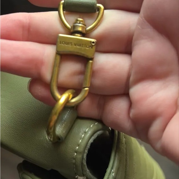 Louis Vuitton Green Quilted Crossbody Bag - Picture 13 of 13